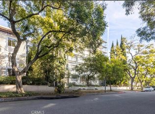 412 N Palm Dr APT 303, Beverly Hills, CA 90210
