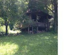 Na Hecks Crk, Marshall, NC 28753