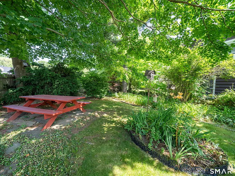 198 Shore Dr #2 — Photo 15