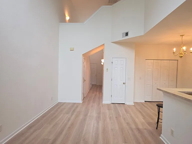 151C Chenoa Dr — Photo 11