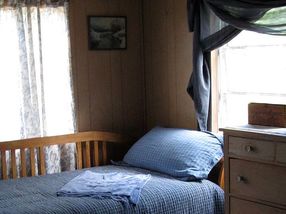 Bedroom #1