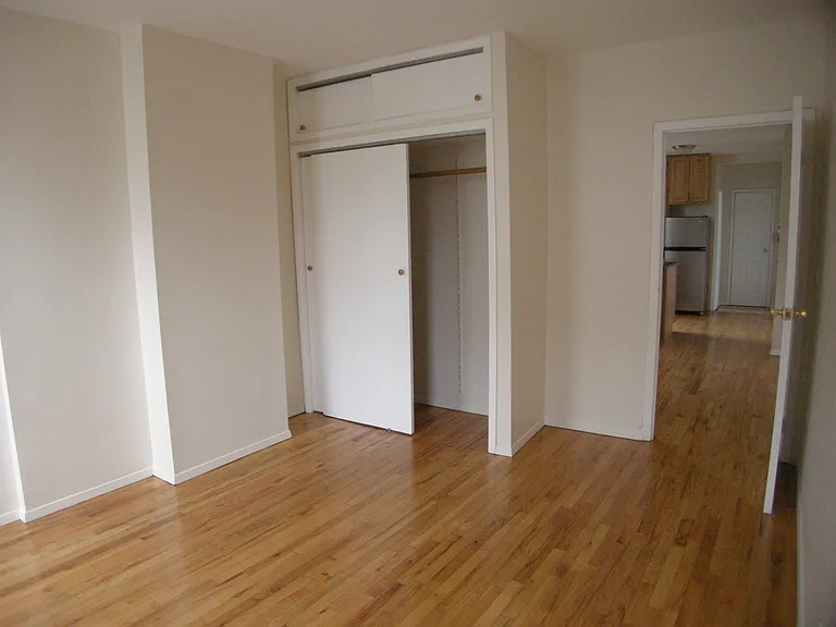 3 Clinton St #9 — Photo 3