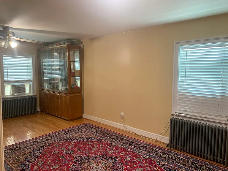 73 Soundview Ave #2 — Photo 9