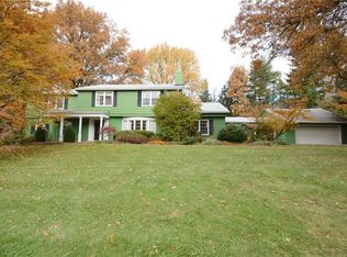 600 Berkshire Dr, Pittsburgh, PA 15215