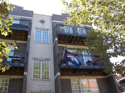 1043 W Newport Ave APT 3W, Chicago, IL, 60657