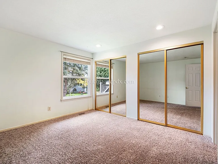 6330 SW 152nd Ave — Photo 16