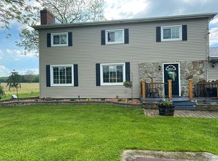 9009 Cherry Rd, Vermilion, OH 44089