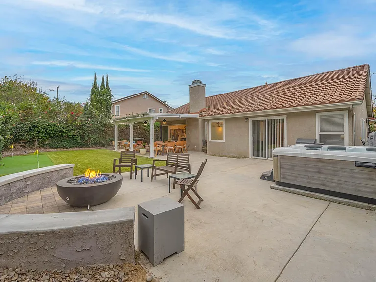 1220 Dincara Rd — Photo 21