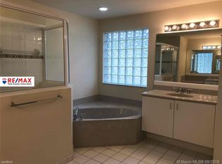 16353 SW 15th St, Pembroke Pines, FL 33027