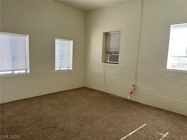 14 Valley View Ln — Photo 10