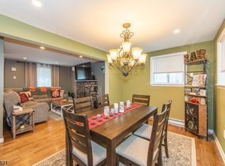 2129 Lakeside Dr W, Highland Lakes, NJ 07422