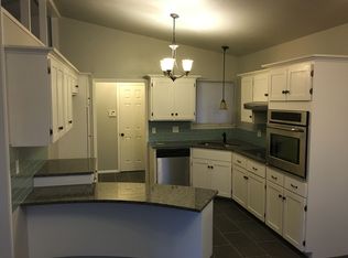621 Briarcrest Dr, Midwest City, OK 73110