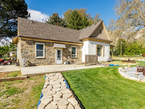 92 S Main St, Willard, UT 84340