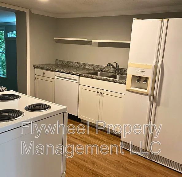 2829 New Jersey Ave — Photo 10