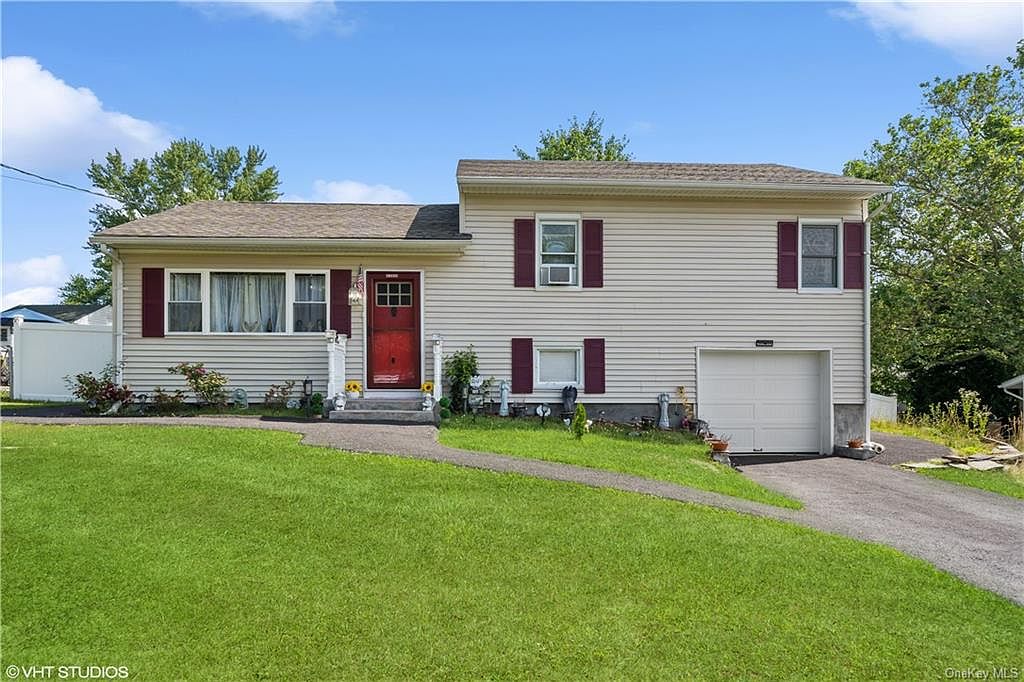 28 Chestnut Avenue, Middletown, NY 10940 Zillow