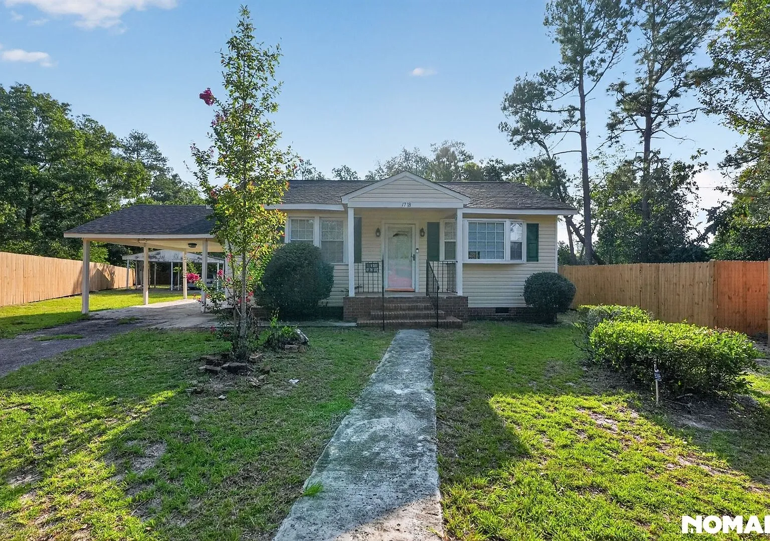 Charming 2BR House in Augusta — Photo 1