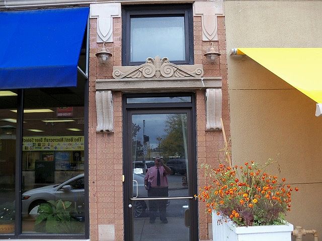 1st image of 3950 N Monticello Ave #2
