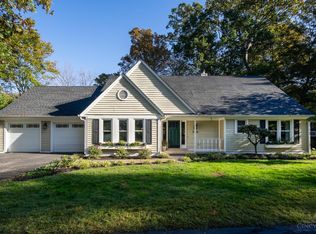 5880 Crittenden Dr, Cincinnati, OH 45244