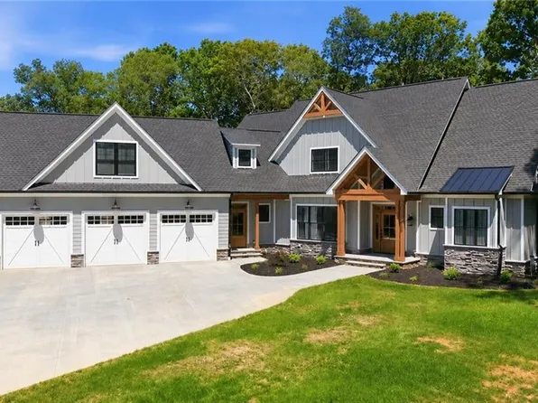 7566 Whisper Hollow Ln, Lewisville, NC 27023
