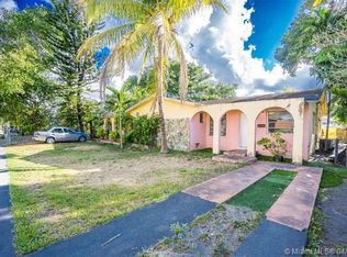 3925 SW 88th Ct, Miami, FL 33165