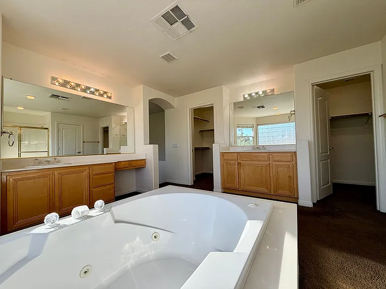 2736 Carolina Blue Ave — Photo 28