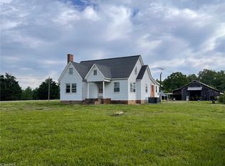 7102 Shoe Rd, Burlington, NC 27215