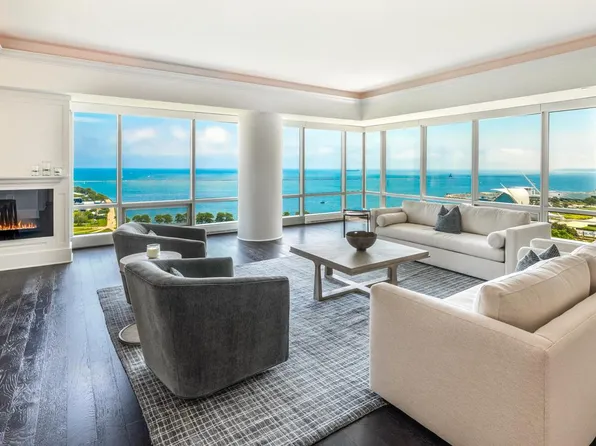 923 East Kilbourn AVENUE #1102, Milwaukee, WI 53202