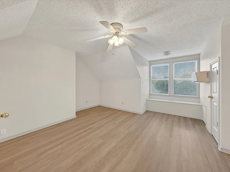 3509 Edgehill Dr — Photo 26