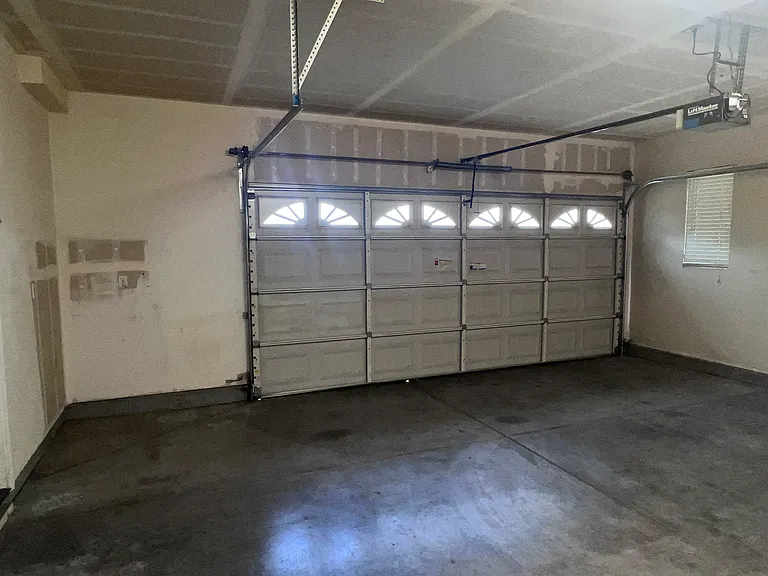 771 Cathedral Way — Photo 45