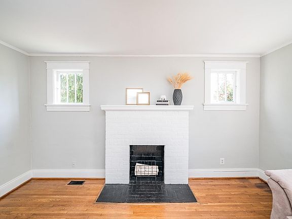 5th image of 422 Stafford St Lot 11-14