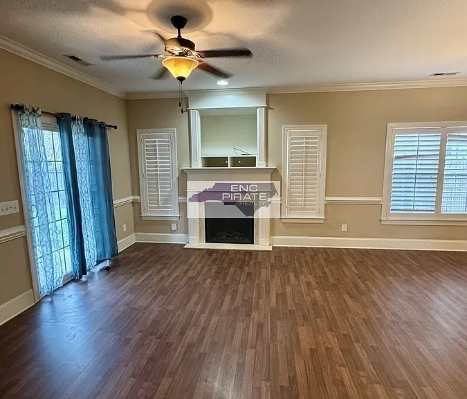 1629 Brook Hollow Dr #A — Photo 30