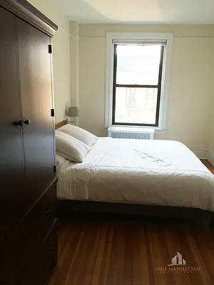 Rented by ONE Manhattan Real Estate | media 9