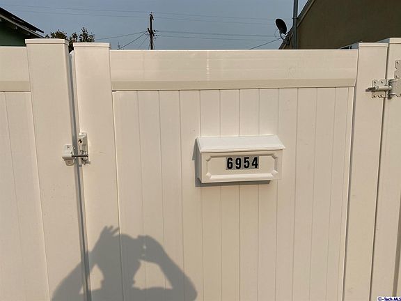 2nd image of 6954 Jellico Ave