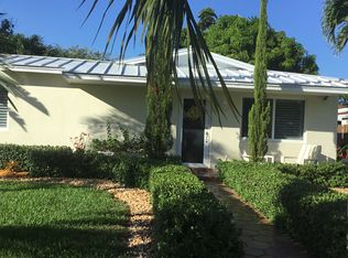 10811 Snapper Creek Dr, Miami, FL 33173
