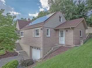113 Carmella Dr, White Oak, PA
