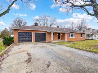 672 S Copus Rd, Lima, OH 45805