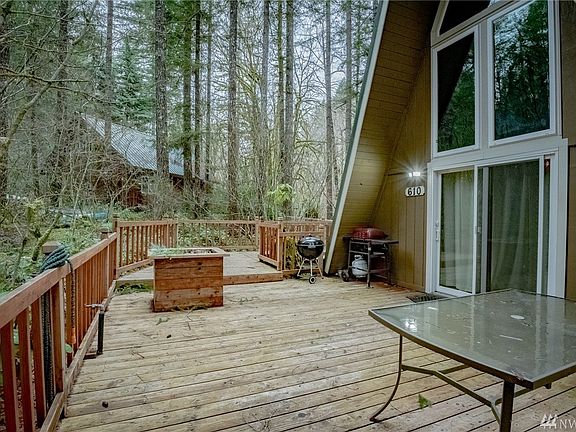 2nd image of 610 N Dow Creek Dr