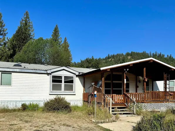 220 S 8th St, Ione, WA 99139