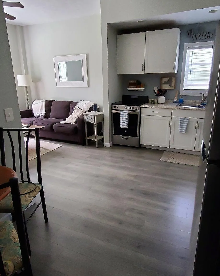 1 bed, 1000 sqft, $1,395 — Photo 1