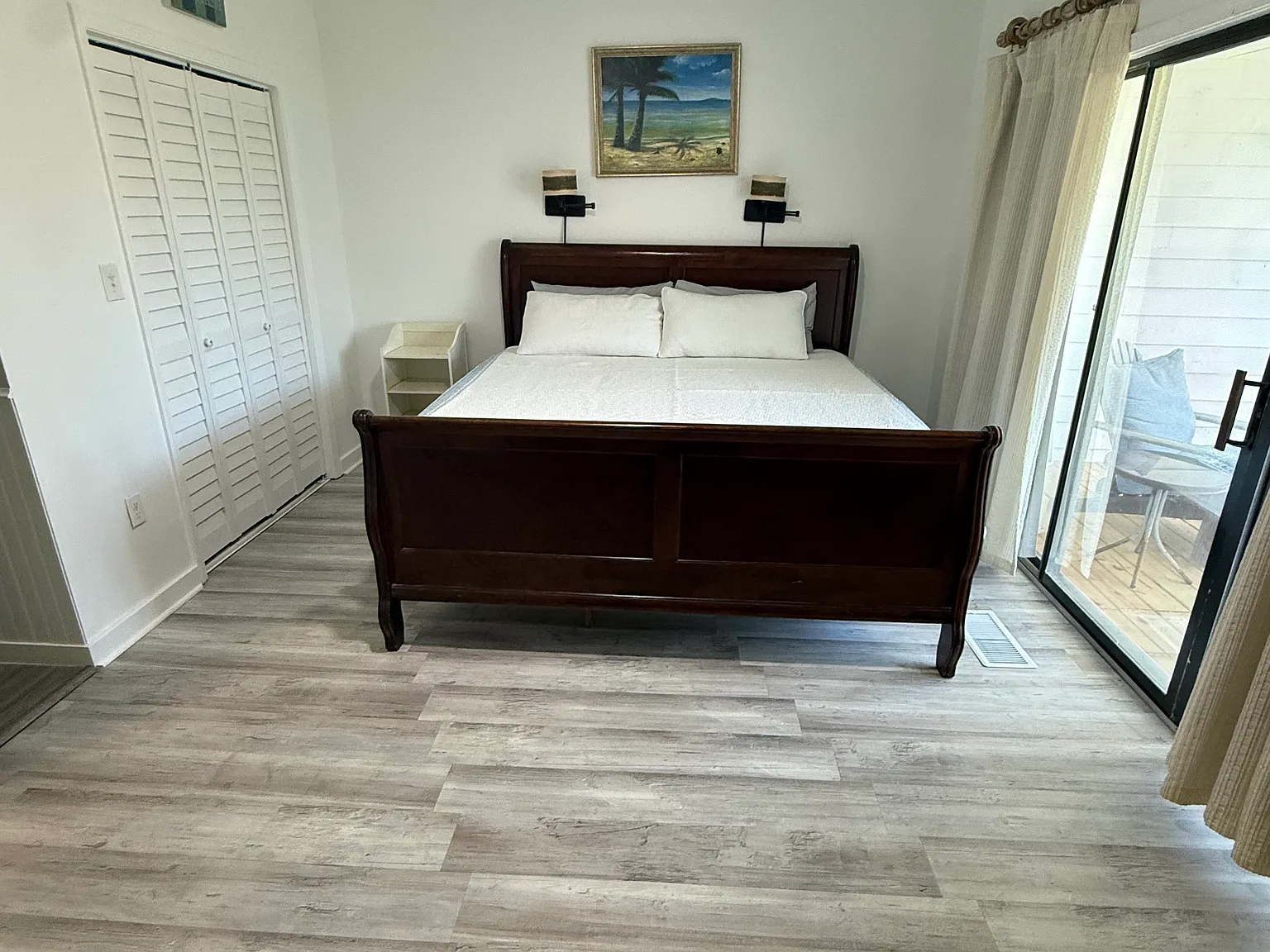 2 bed, 2.5 bath, 1296 sqft, $3,000 — Photo 2
