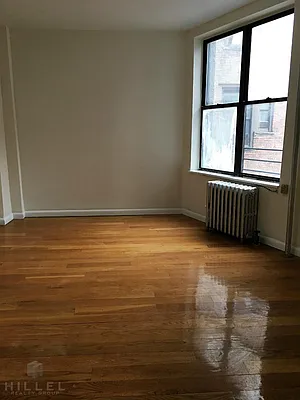 Rented by Hillel Realty Group | media 12