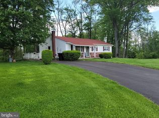 2408 Robert Arthur Rd, Westminster, MD 21158