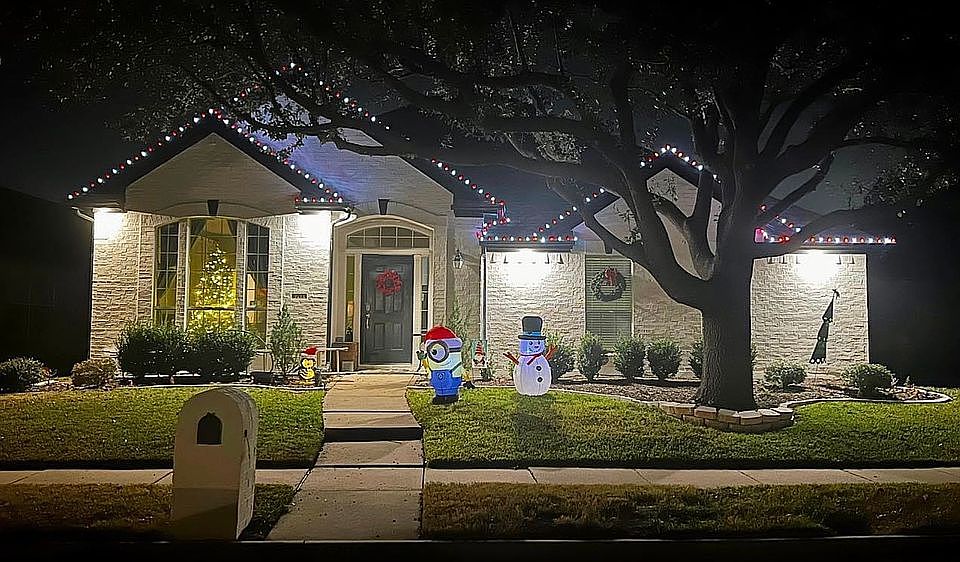 1st image of 4203 Honeysuckle Dr