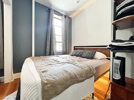 Rented by Kahen Properties | media 21