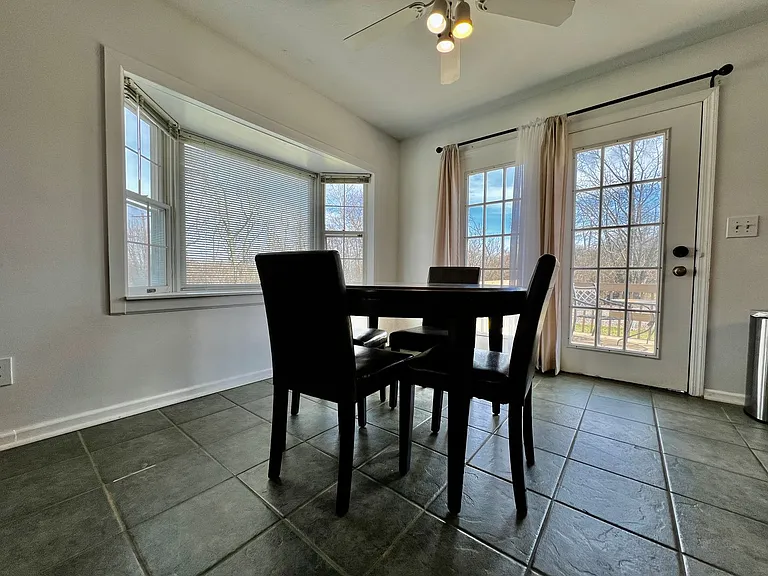 5042 Princeton Glendale Rd — Photo 4