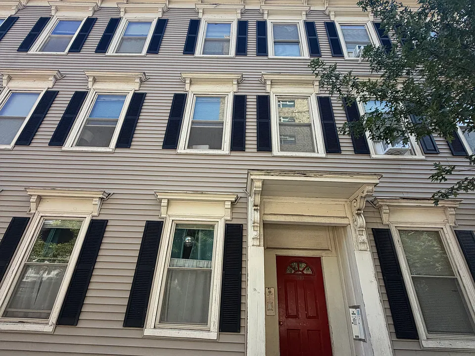 1204 Cambridge St #2