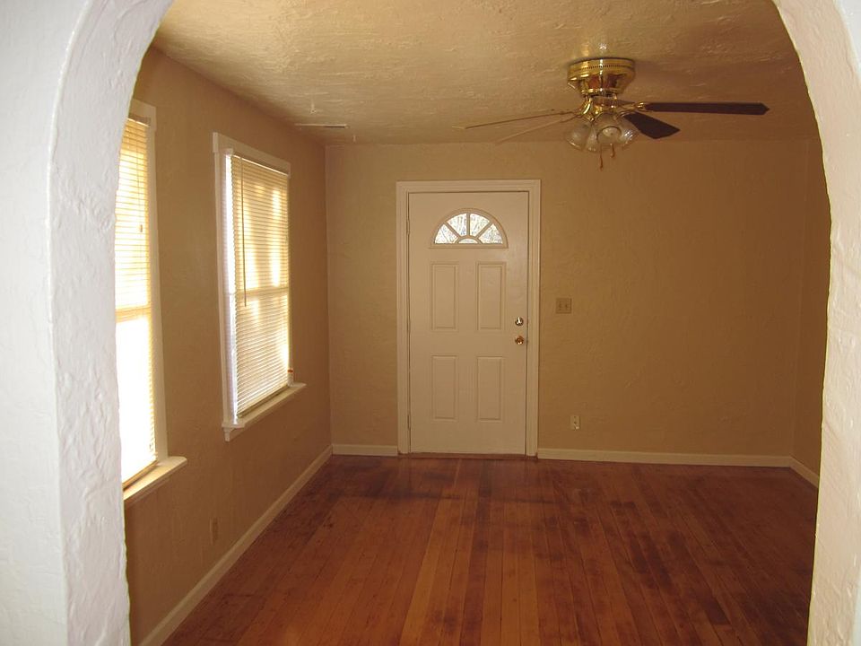 Front Entry to living room