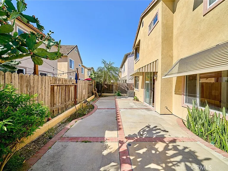 22859 Morro Dr — Photo 27