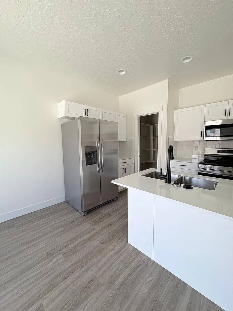 Spacious Townhome for Rent Southern St. George Location! — Photo 3