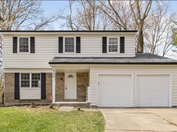 220 Sebastian Ct, Cincinnati, OH 45238